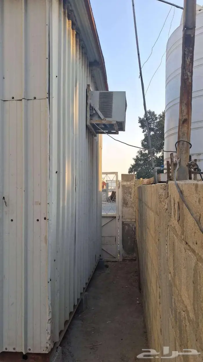 بورتبل مقاس 5x6 متر غرفتين حالة جيدة 3