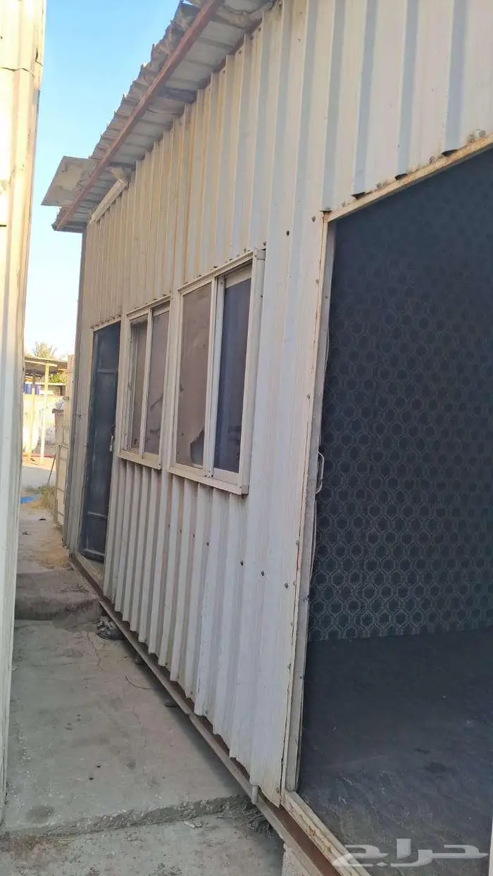 بورتبل مقاس 5x6 متر غرفتين حالة جيدة 1