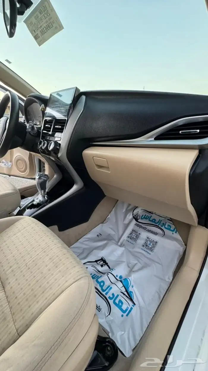 للبيع تويوتا يارس 2019 منوة المستخدم نظيفة جدا 24