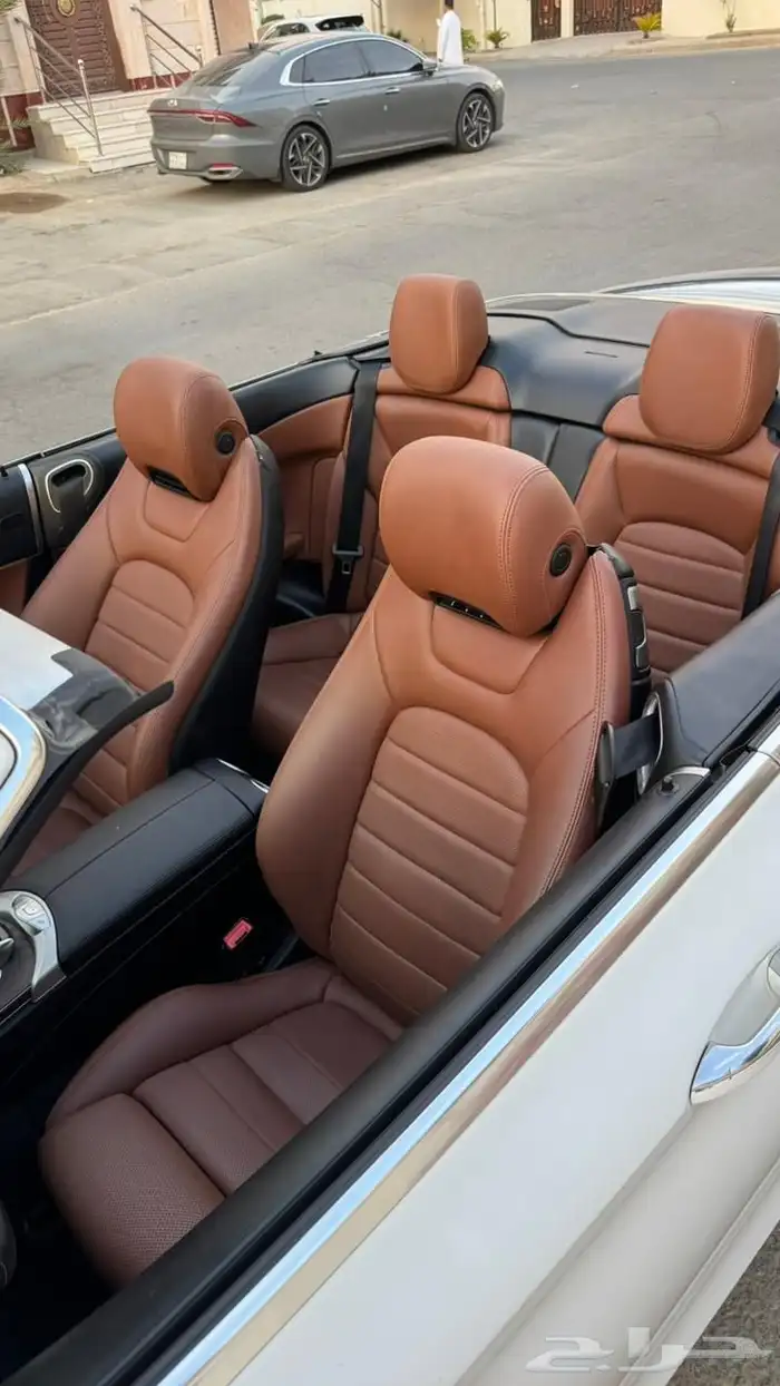 مرسيدس C300 كوبيه - كشف - AMG Kit ( جميلة و نظيفه جدا ) 9