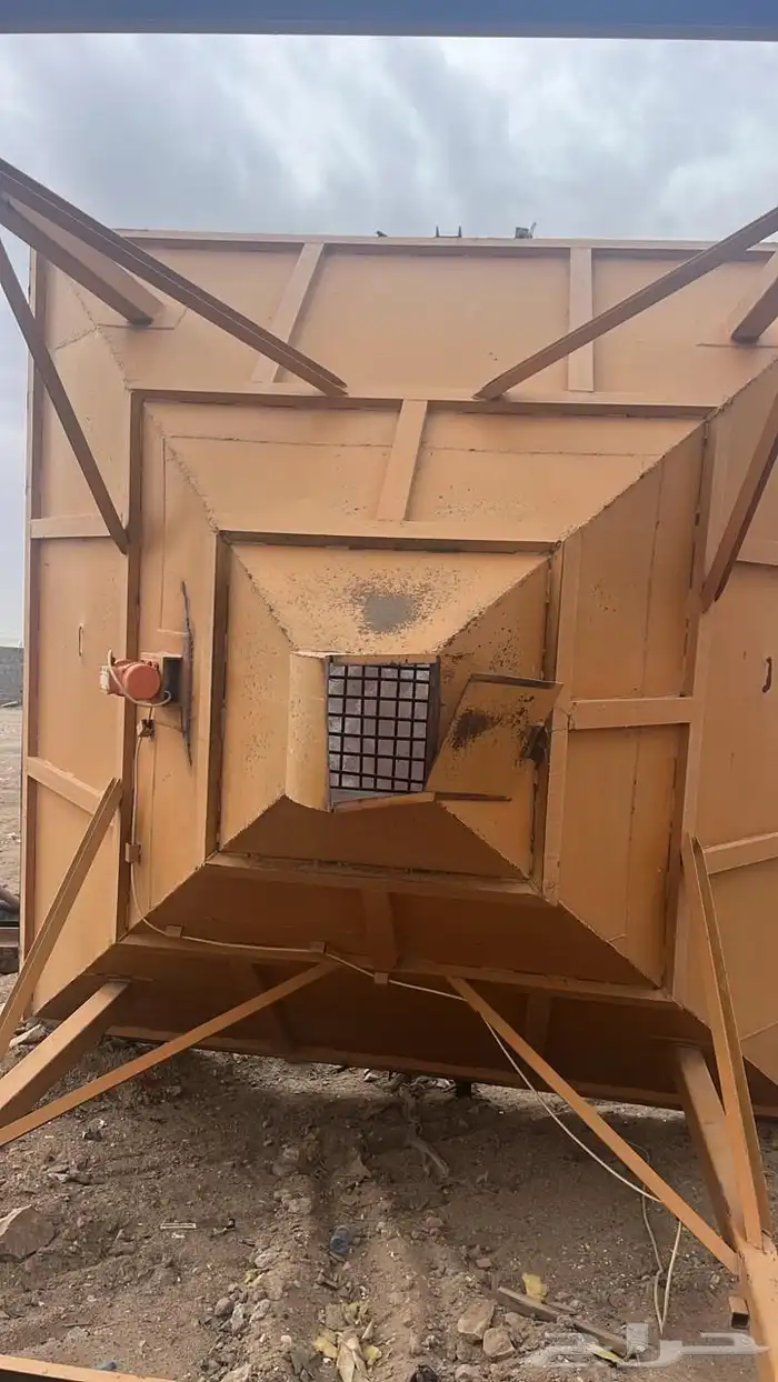 للبيع محقان مواد كساره عدد 2 1