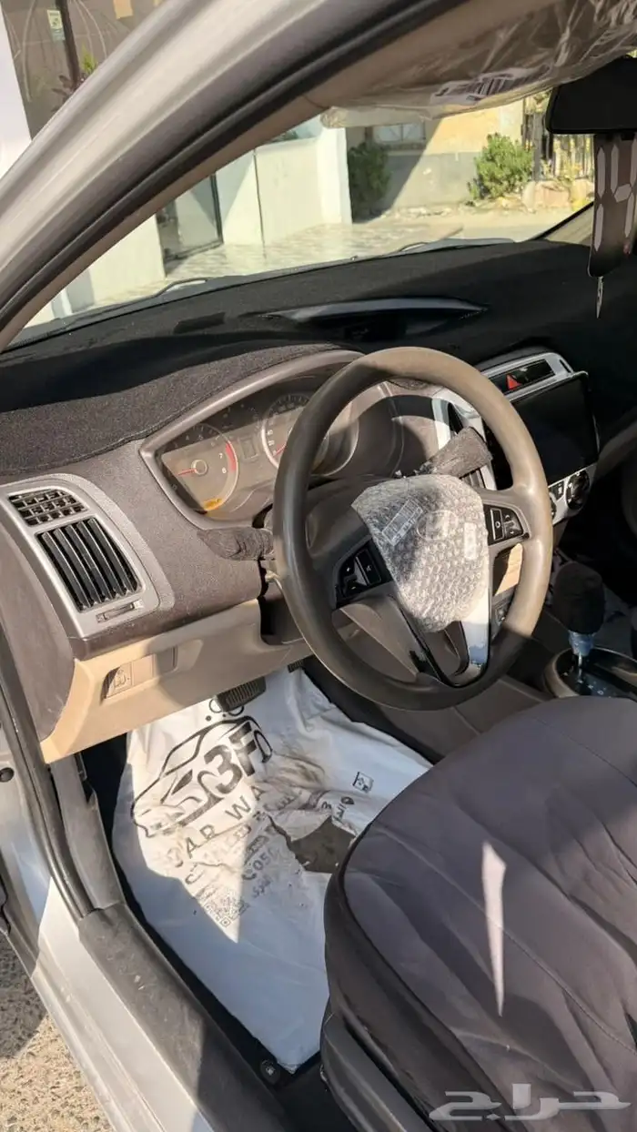 سياره هيونداي i20 4