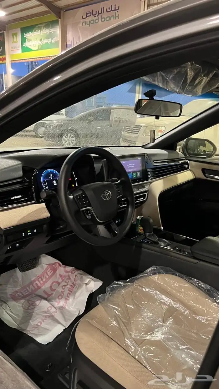 كامري 2025 بنزين سعودي اصفار رمادي 6