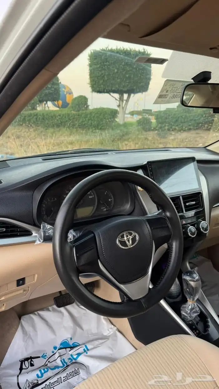 للبيع تويوتا يارس 2019 منوة المستخدم نظيفة جدا 23