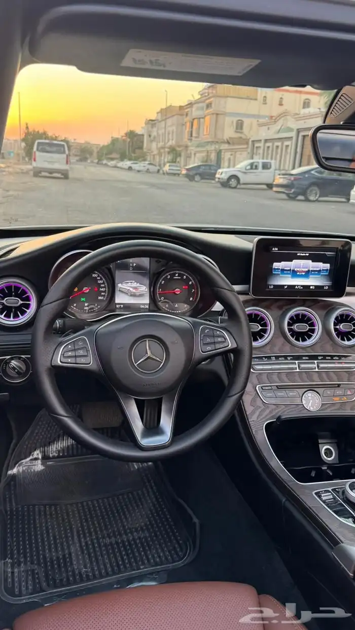 مرسيدس C300 كوبيه - كشف - AMG Kit ( جميلة و نظيفه جدا ) 14