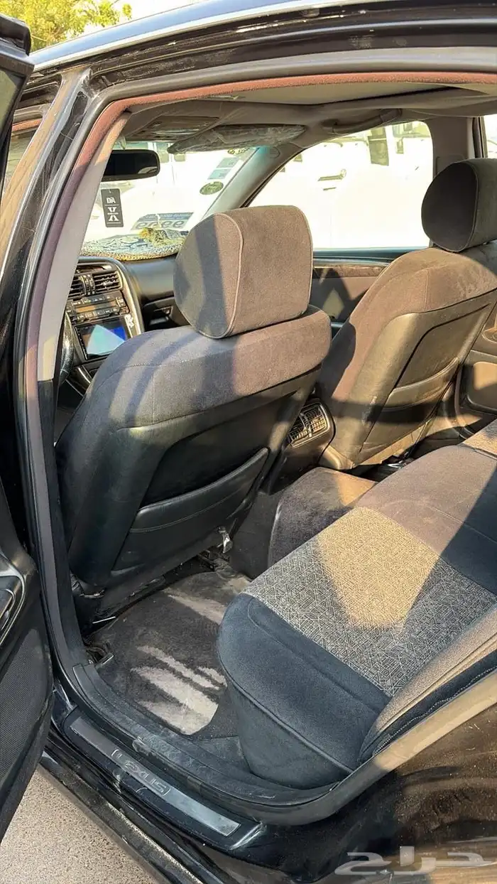 لكزس GS300 2002 11