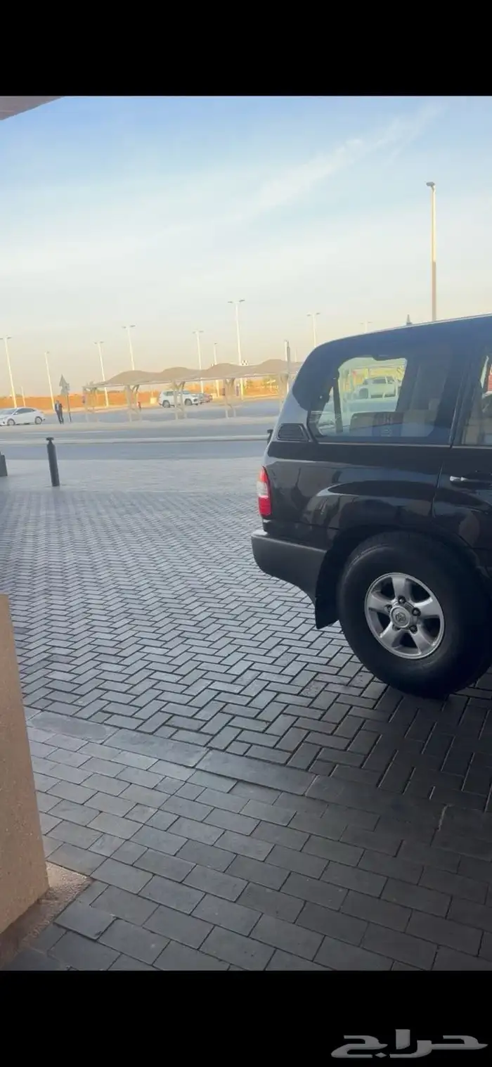 جيب جكسار اسود 3