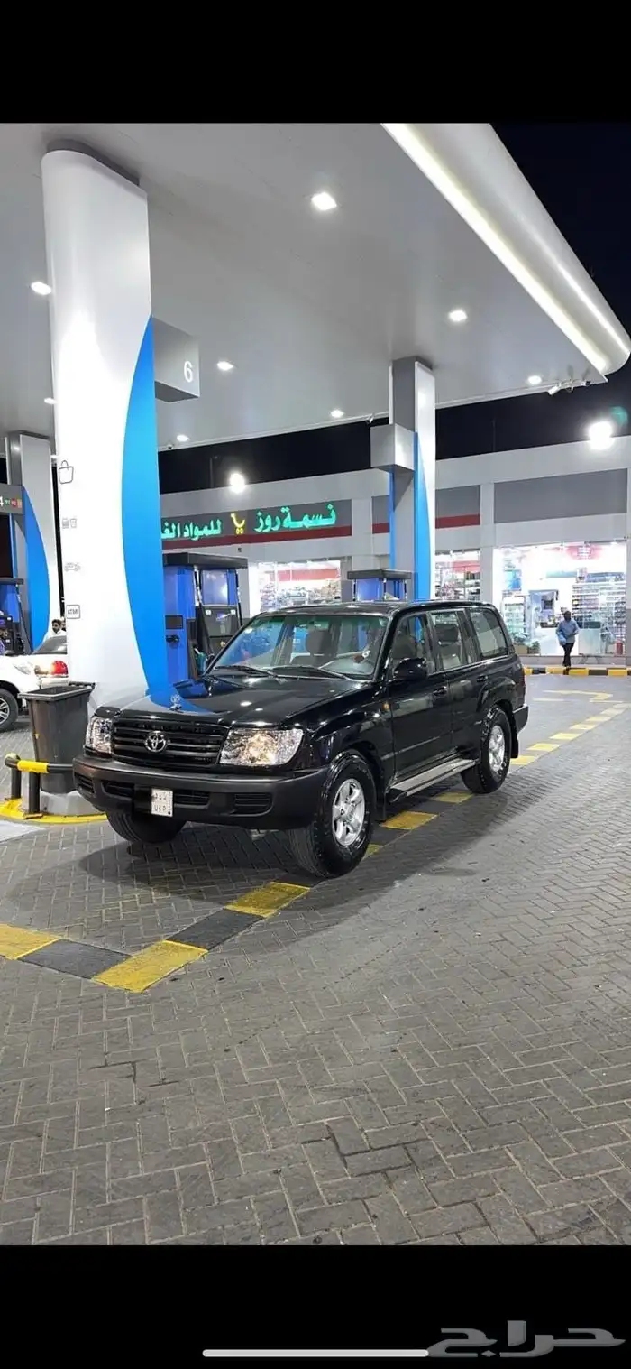 جيب جكسار اسود 2