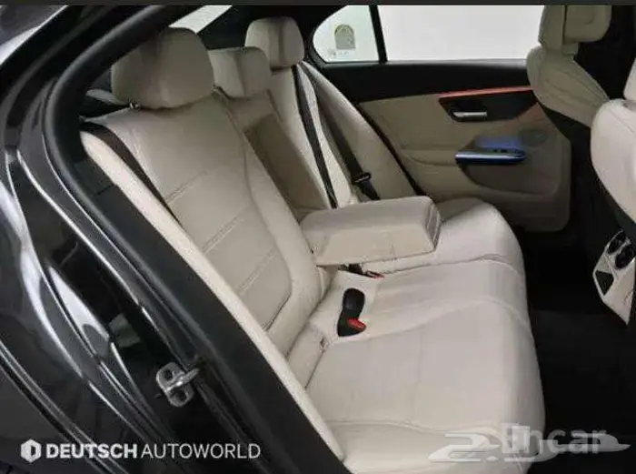 مرسيدس-بنز C200 2025 وارد كوريا 17