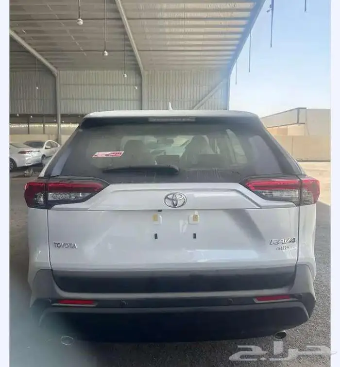 تويوتا راف فور دبل بدون دبل اقساط فقط 6