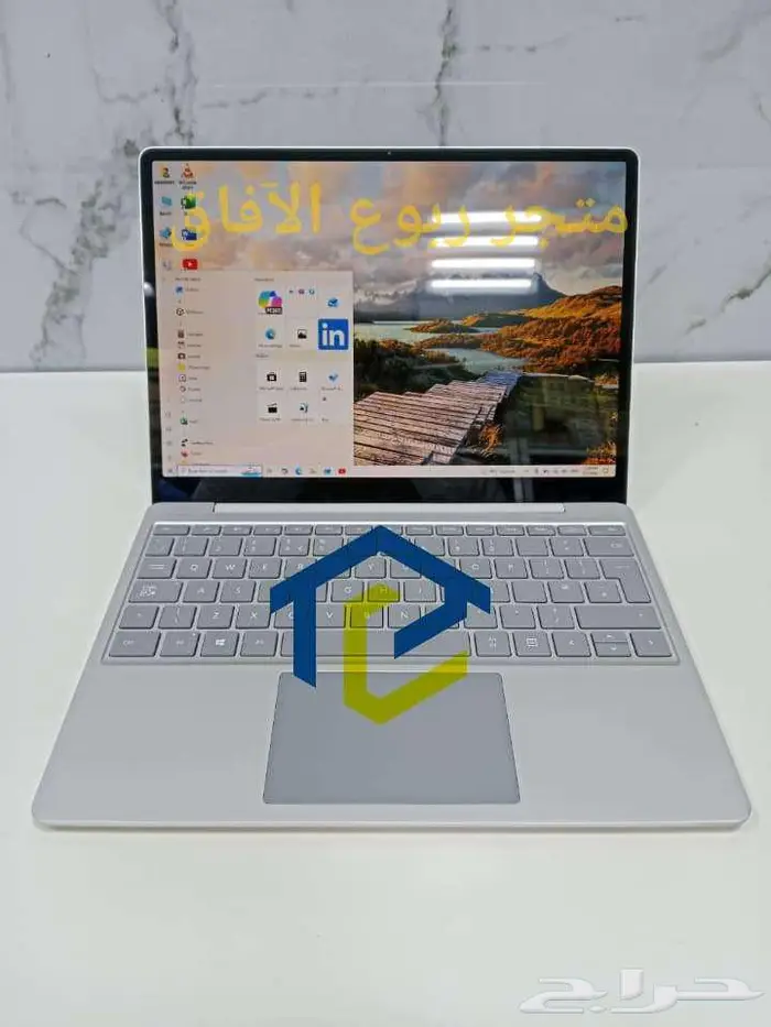 لابتوب مايكروسوفت سيرفس بشاشة لمس مجدد كور i5 الجيل العاشر 1