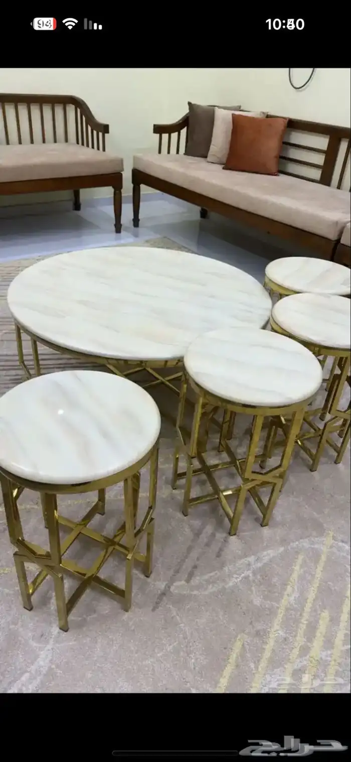 طاولات للبيع 1