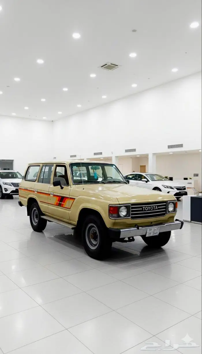 جيب صالون 84 0