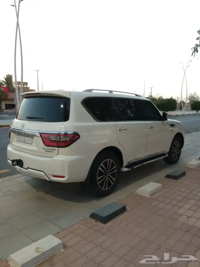 للبيع باترول 2010 3