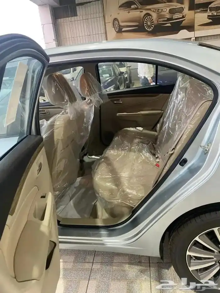 سوزوكي سياز الفئة الأولى 2025 GL 24