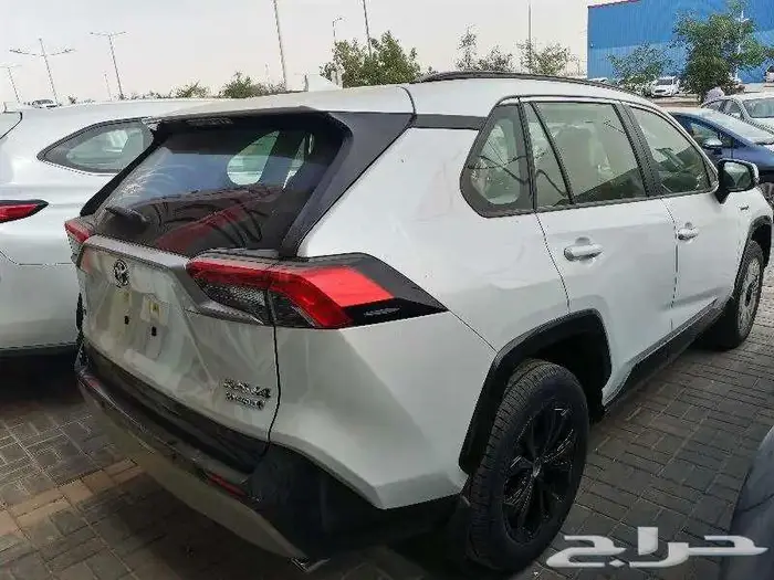 راف فور XLL HEV هايبرد 2025 كاش و اقساط 3