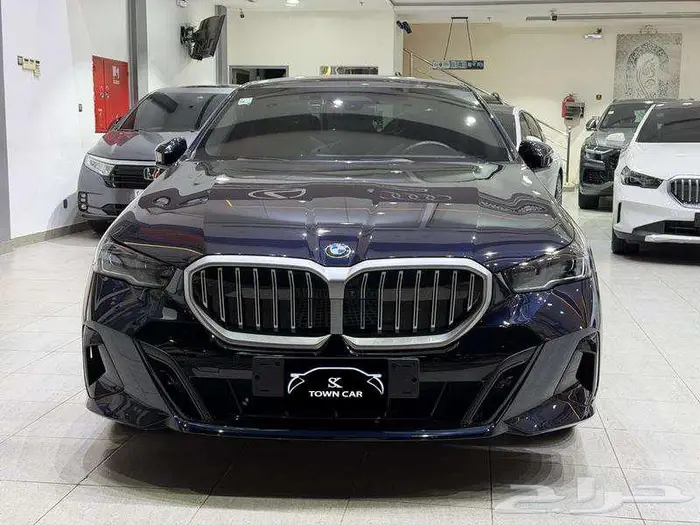 بي ام دبليو - الفئة الخامسة 520i - 2024 كت ام 0