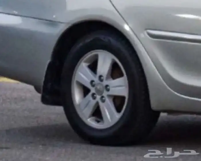 للبيع جنوط كامري 2006 0