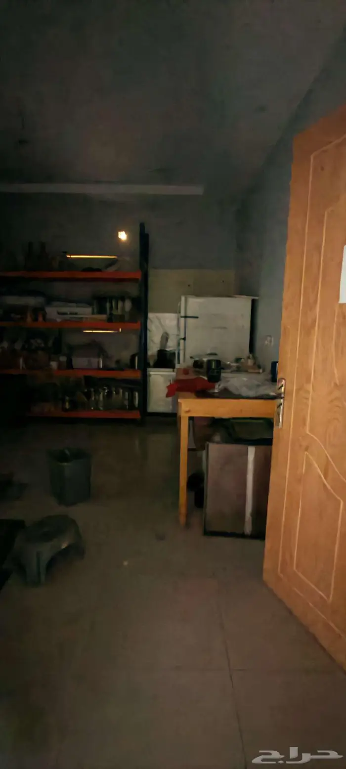 اثاث واجهزة معرض مخبوزات وحلويات 3