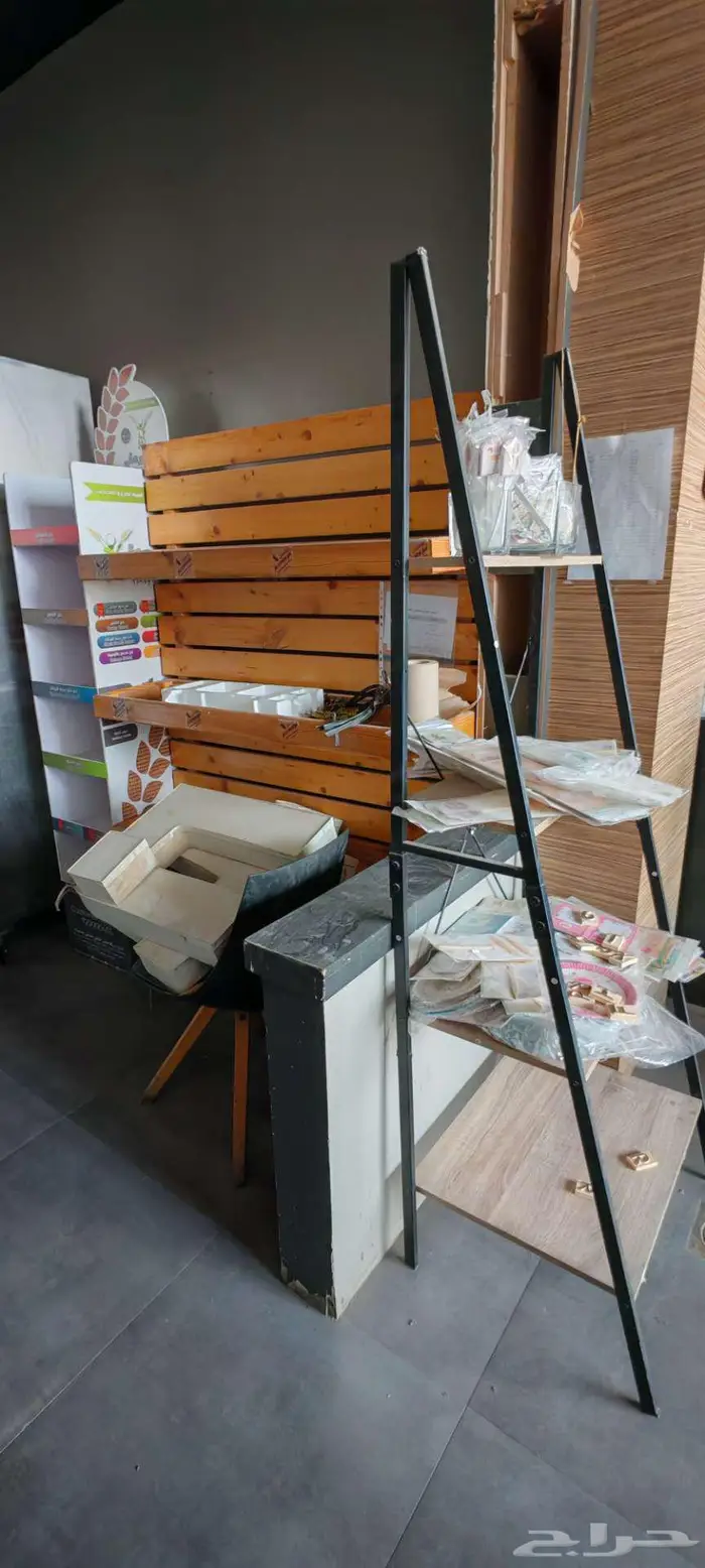 اثاث واجهزة معرض مخبوزات وحلويات 5