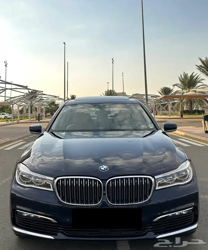 بي ام دبليو Li750 2016 0