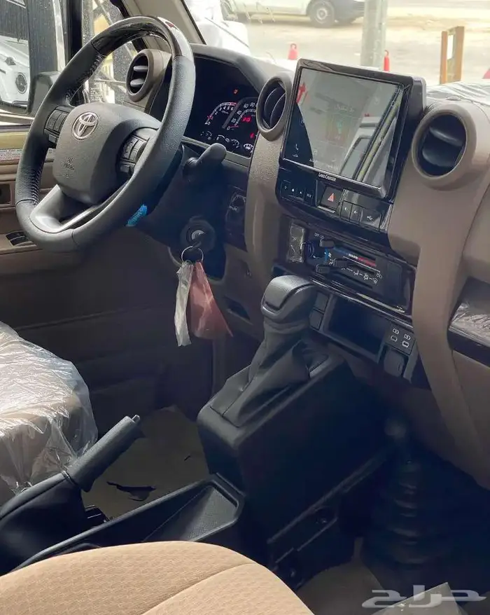 تويوتا شاص ونش اوتوماتيك ديزل 2025 اصفار سعودي 4