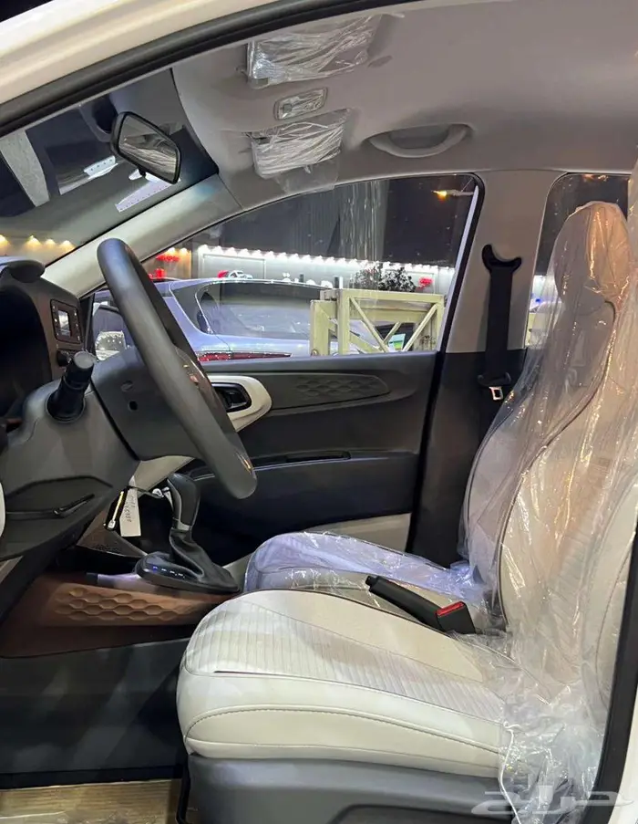 هيونداي i10 ستاندر 2026 12