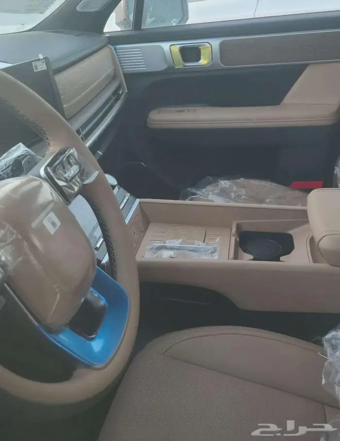 هيونداي سنتافي كاليجرافي 2024 لتمويل البنوك - كاش 3