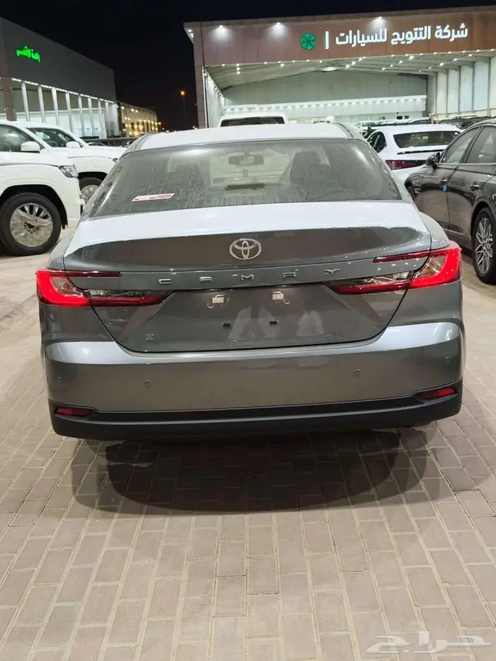 تويوتا كامري ( E-LE ) بنزين 2025 سعودي ( اقل سعر ) بطاقه 8