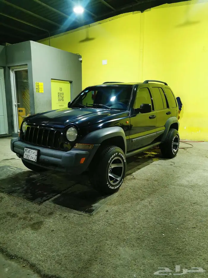 جيب شروكي 6 سلندر دبل قير عادي 2