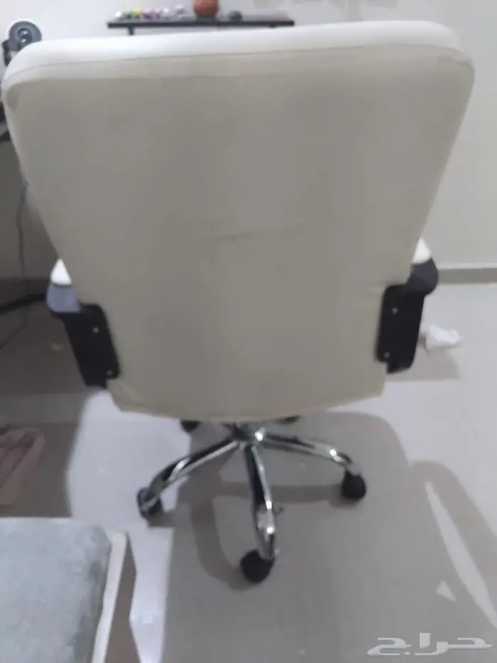 كرسي مكتبي جلد 3