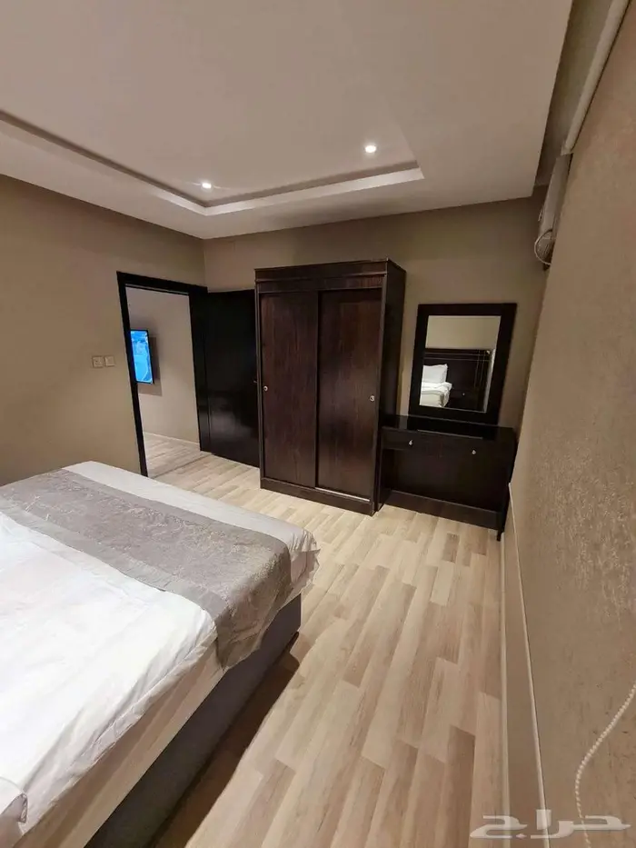 شقة فندقية غرفتين وصالة مؤثثة وفاخرة للعوائل بخميس مشيط 5