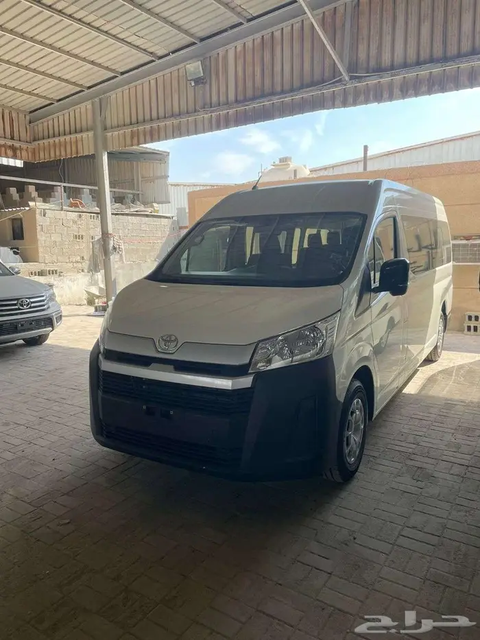 تويوتا هايس ركاب بنزين 2026 قير عادي 3