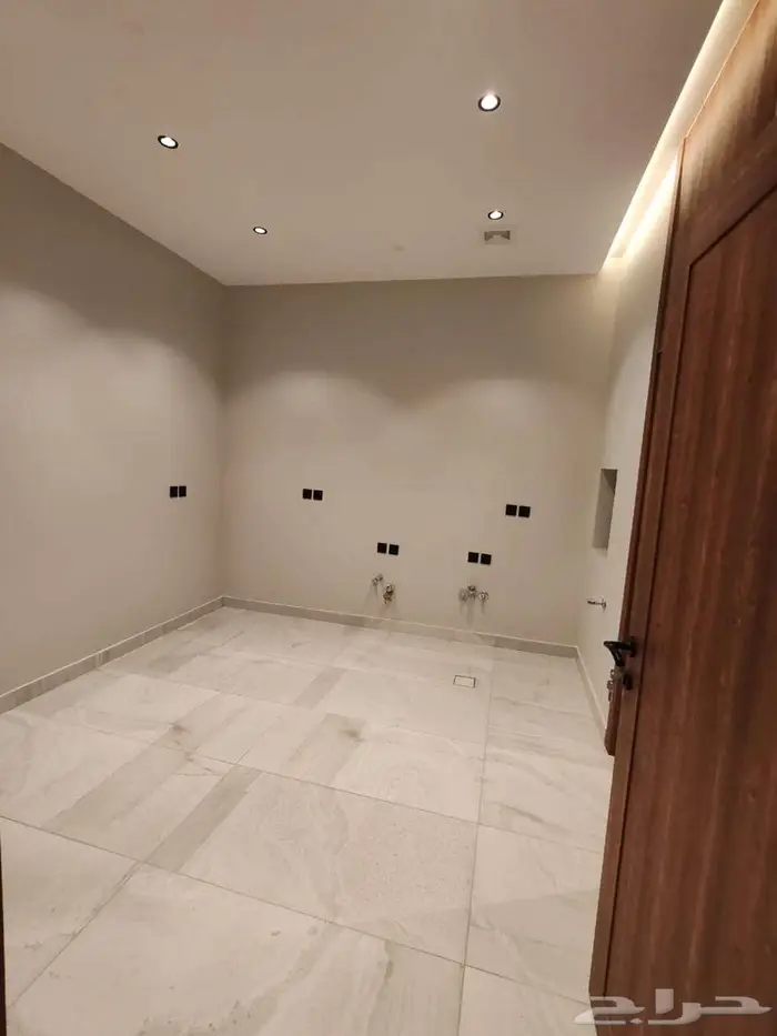 شقه تمليك ارضي مدخل سياره 19