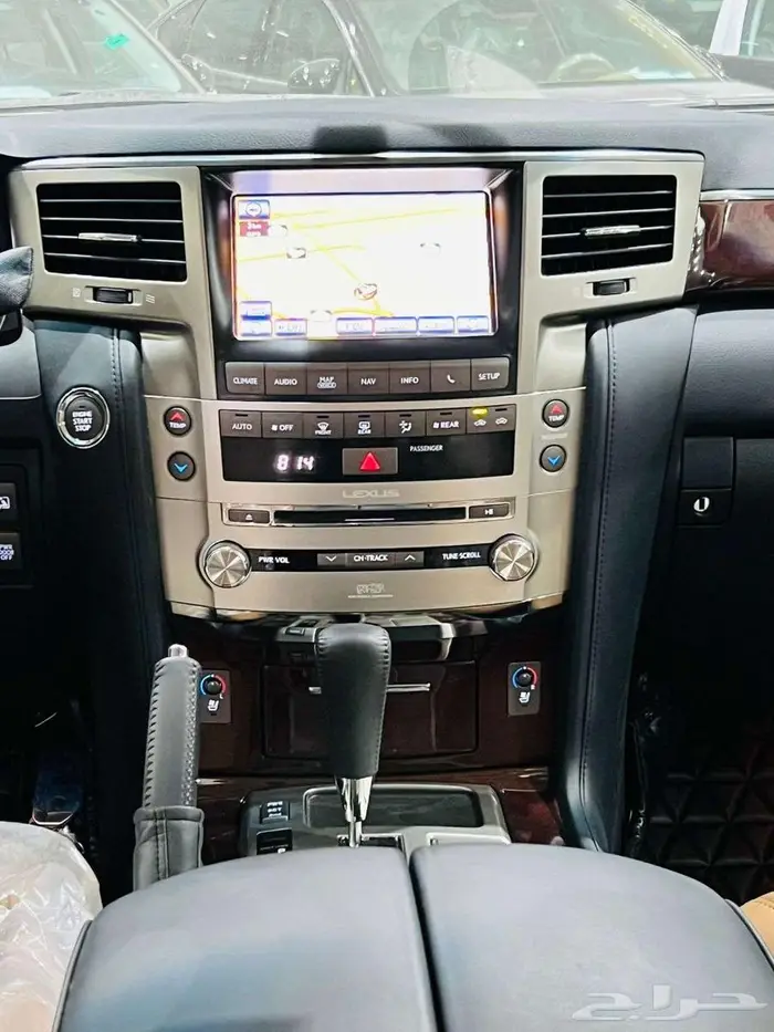 لكزس LX570 خليجي 2015 6