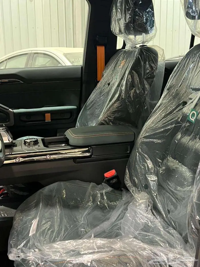 جيتور تي تو 2026 اسود لامع داخلي زيتي كاش - اقساط 13