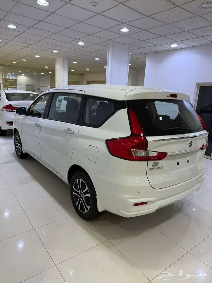 سوزوكي ارتيجا فل كامل 2025 ب غير شامل الضريبة 6