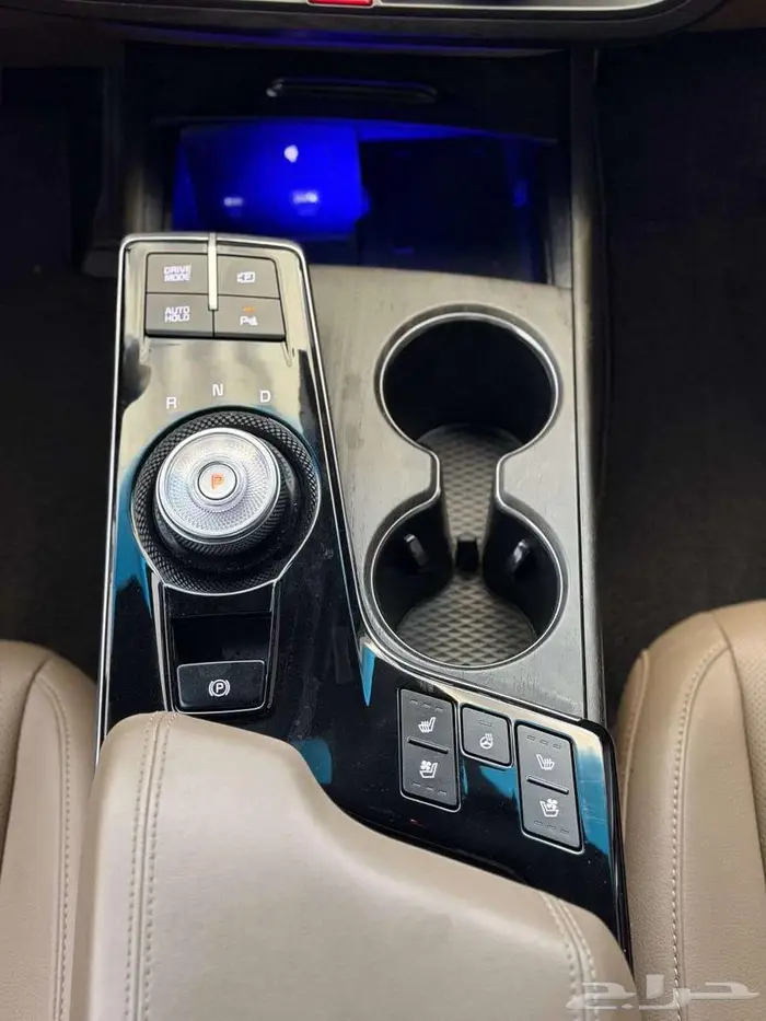 كيا K8 2023 فل كامل 16