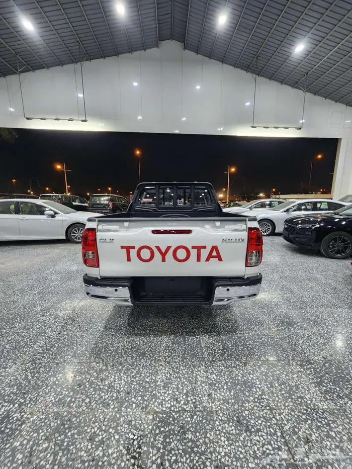 تويوتا هايلكس غمارتين بدون دبل اوتوماتيك بنزين 2026 سعودي 3