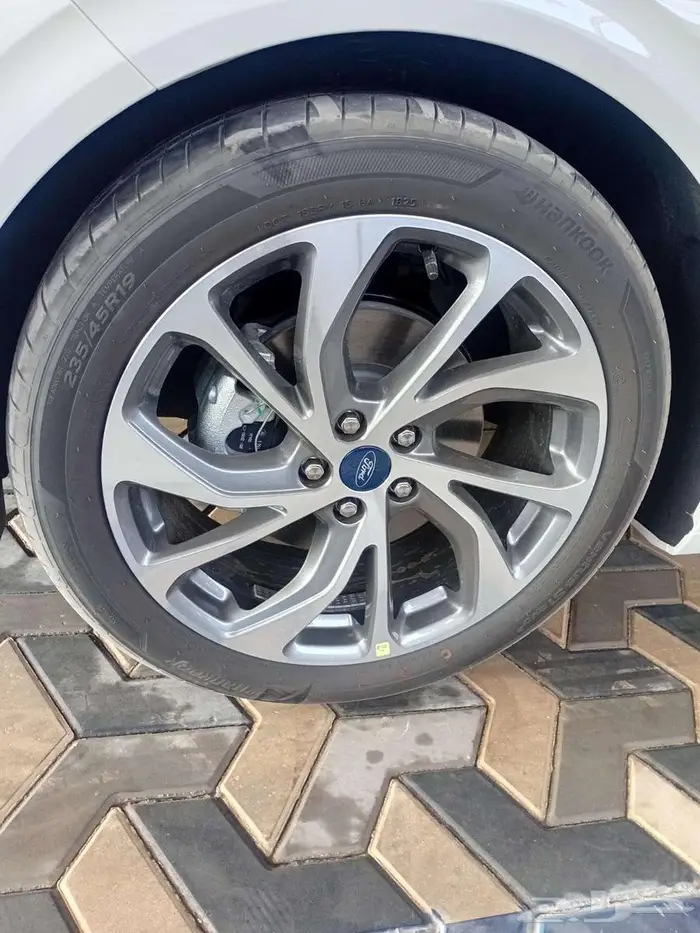 فورد توروس -امبيانتي -ترند-تيتانيوم 7