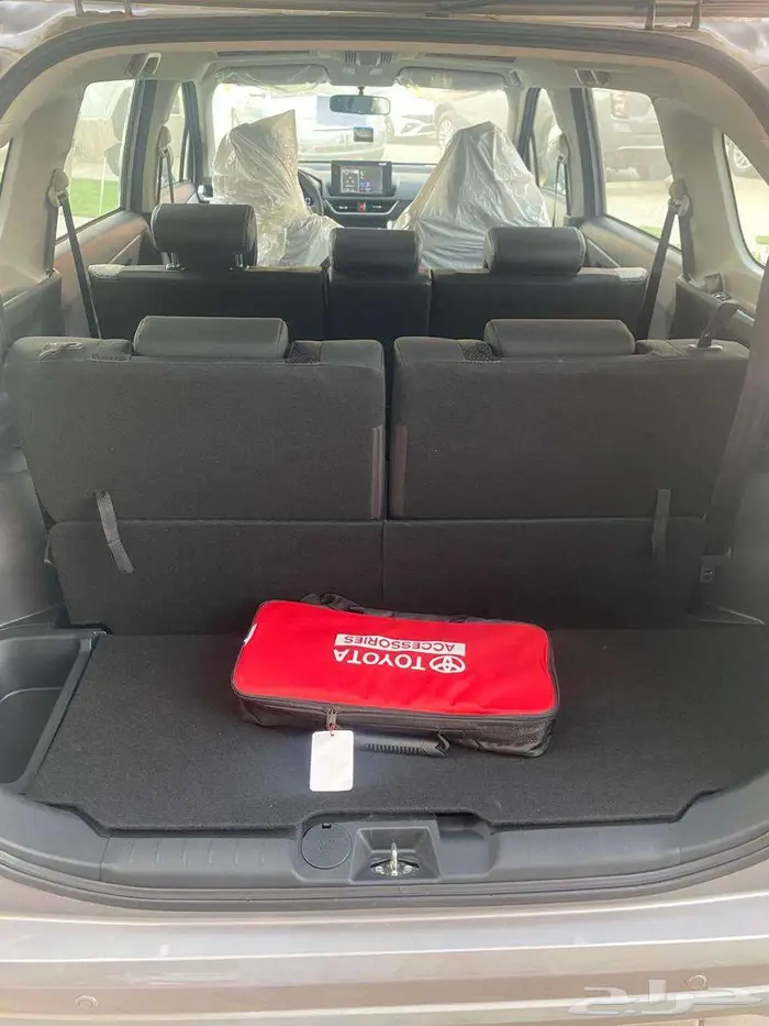 تويوتا فيلوز GLX موديل 2025 أصفار اقل سعر (شامل اللواحات) 12