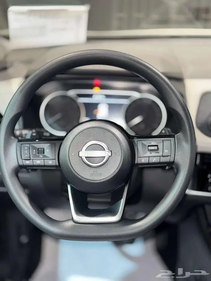 نيسان اكس تريل ستاندر دبل 5 راكب 2026 سعودي 6