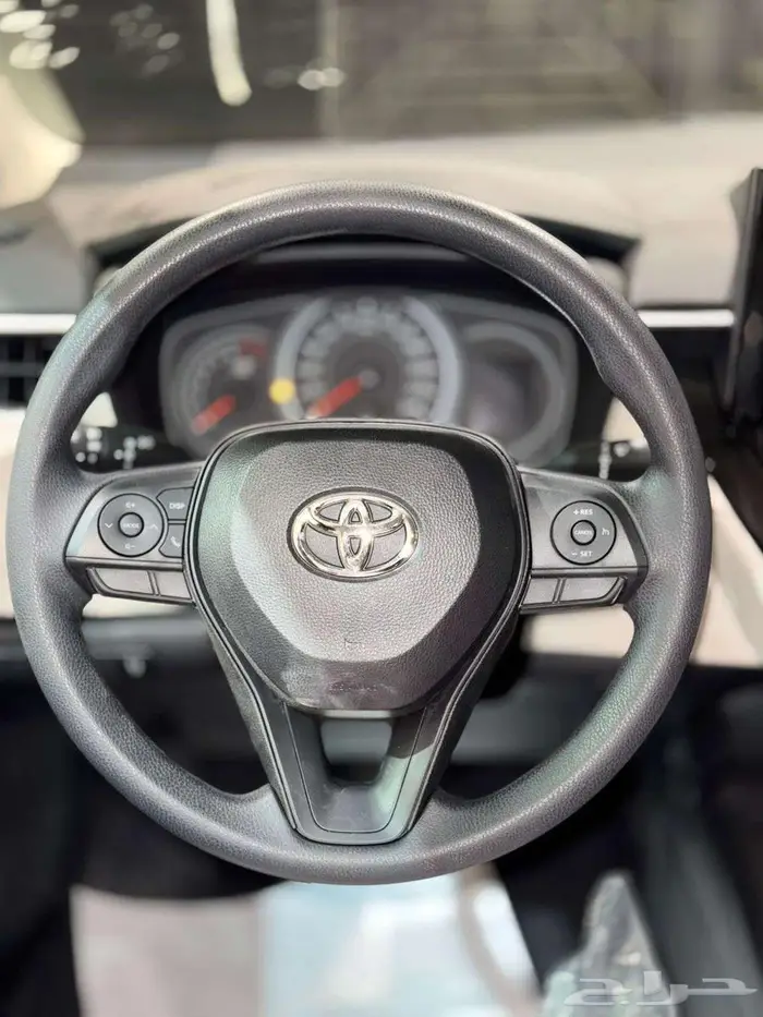 تويوتا كرولا XLI ستندر 2000 سى سى سعودي موديل 2025 7