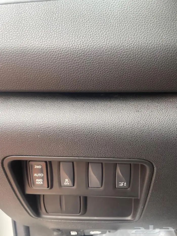 رينو كوليوس فل كامل 2017 للبيع ب 40 الف فقطrenault koleos 11