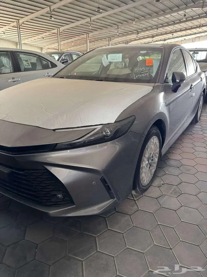 تويوتا كامري E PLUS هايبرد 2025 1