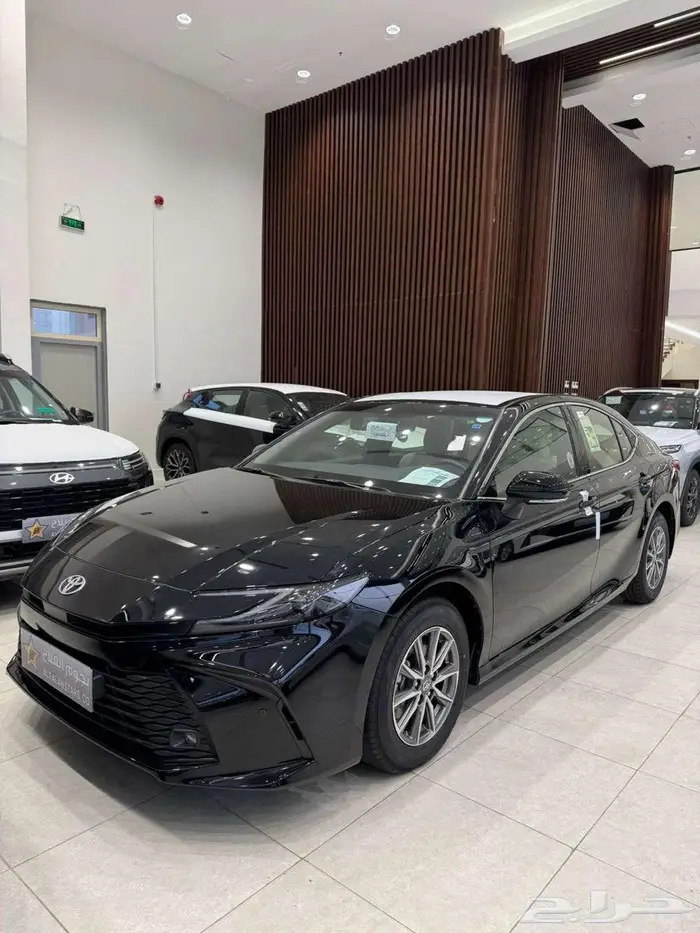 تويوتا كامري م 2025 ستاندر - سعودي 1