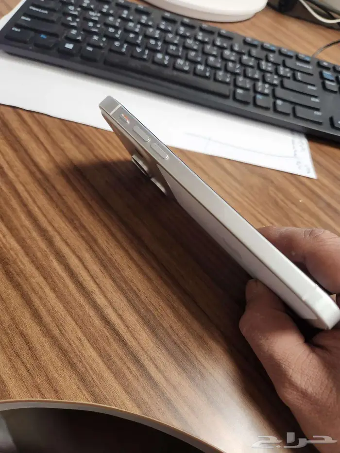 ايفون 11 مرهم 17 برو   تم البيع 2