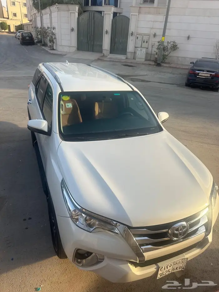 تويوتا فورشنر 2020 دبل 4 سرندل 1