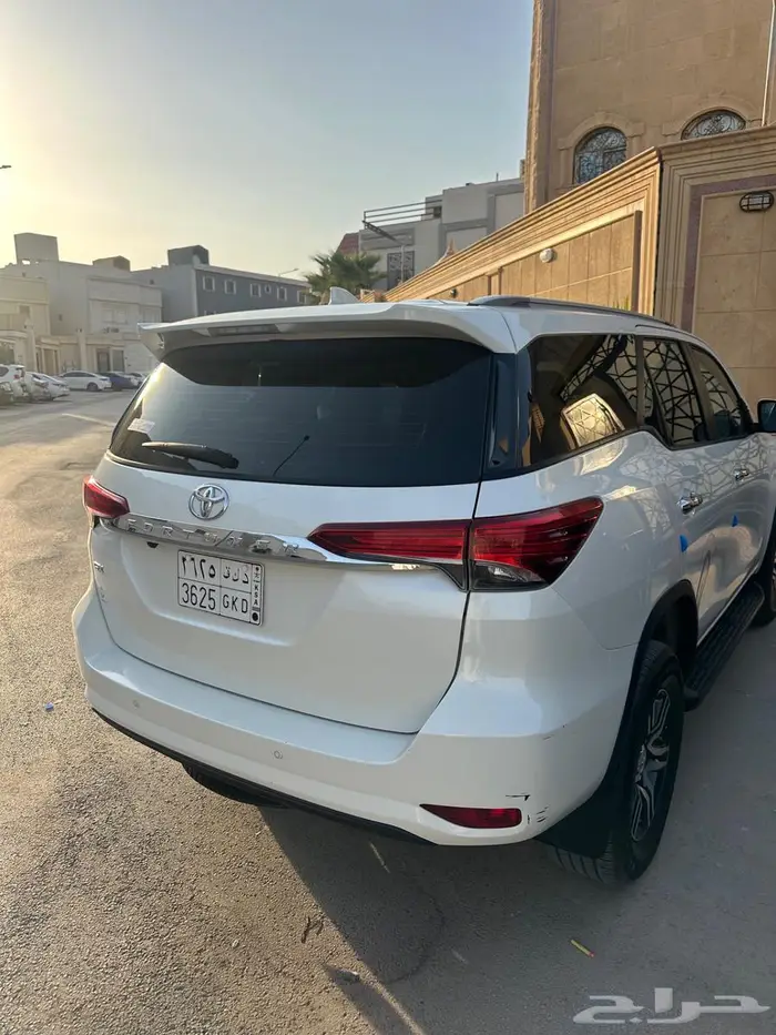 تويوتا فورشنر 2020 دبل 4 سرندل 4