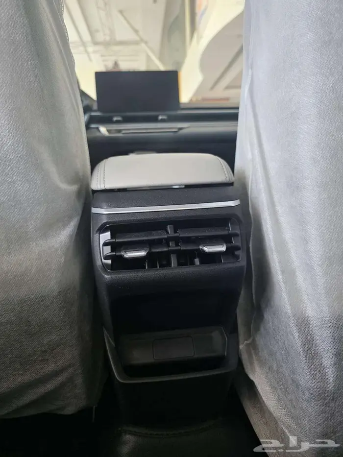 جيلي امقراند 2025 أستندر كاش او أقساط 11